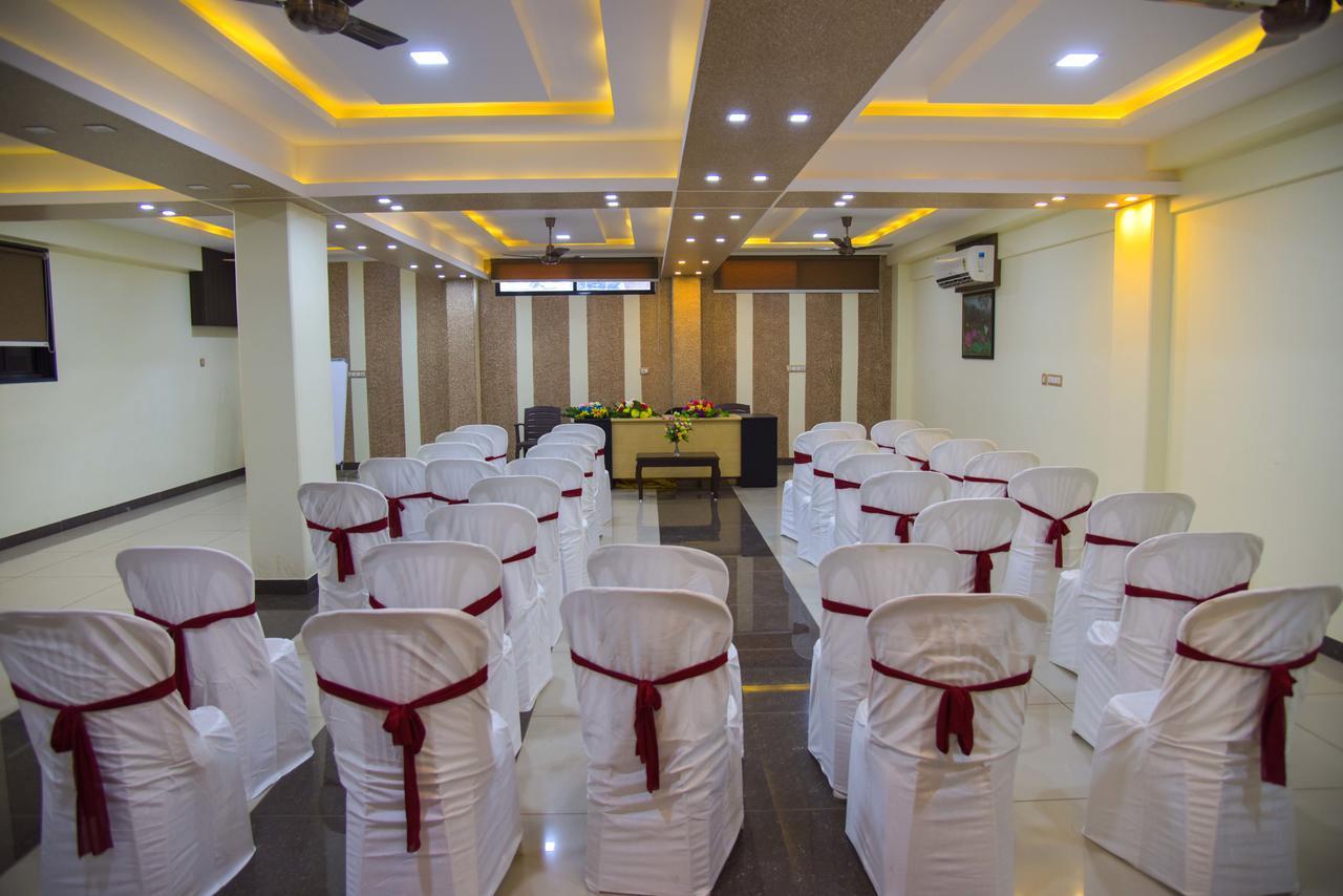Hotel Tulsi Residency Bhuj Exteriér fotografie