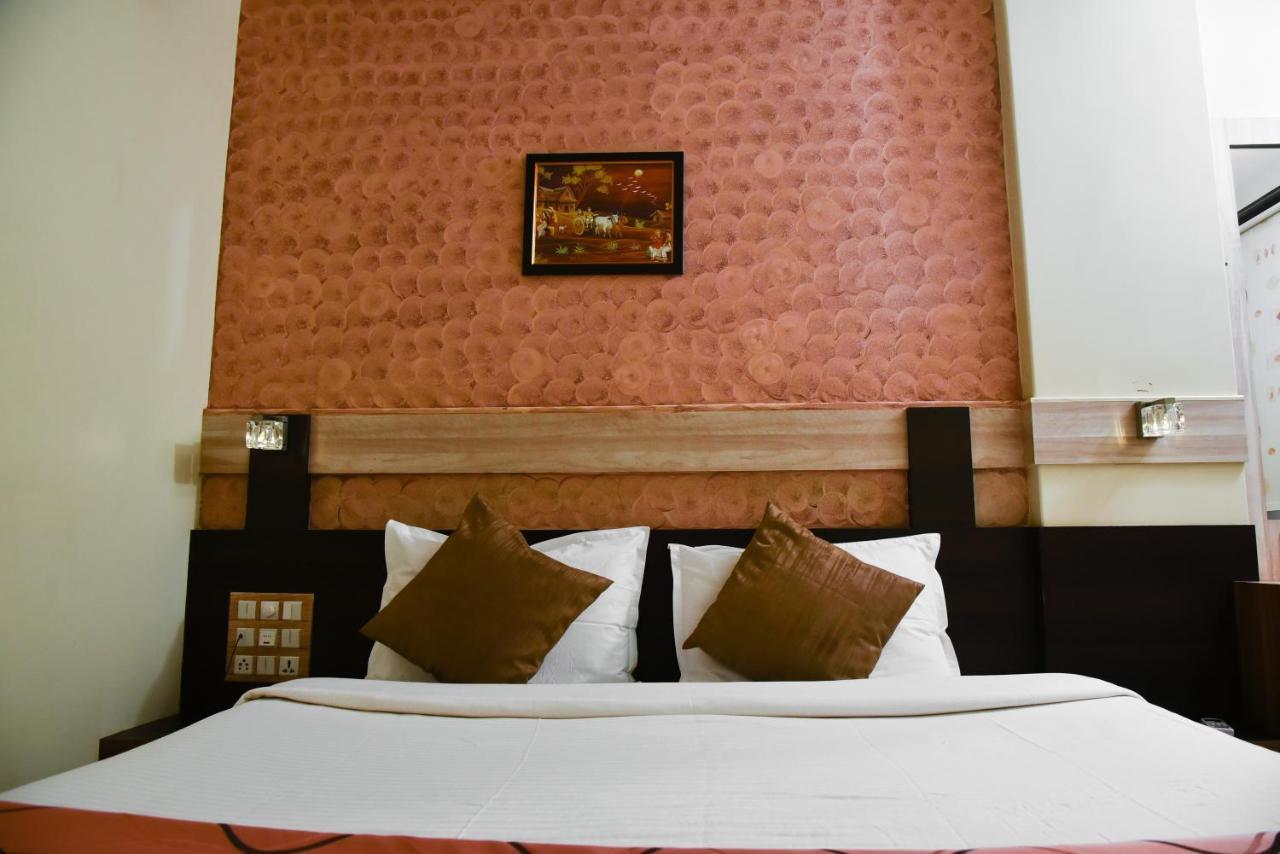 Hotel Tulsi Residency Bhuj Exteriér fotografie