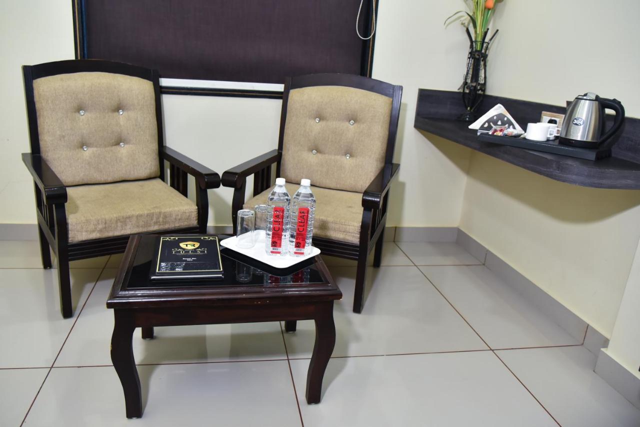 Hotel Tulsi Residency Bhuj Exteriér fotografie